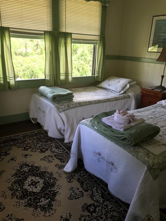 Maureen'S Bed And Breakfast Hilo Exterior foto